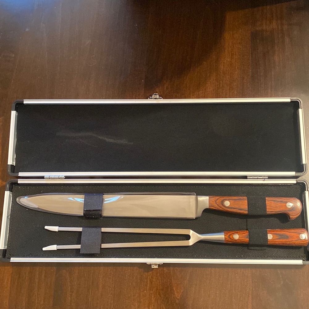 Grill utensil set with storage case